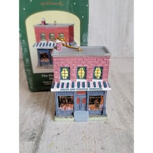 Hallmark first Walgreens drugstore ornament Xmas building medicine